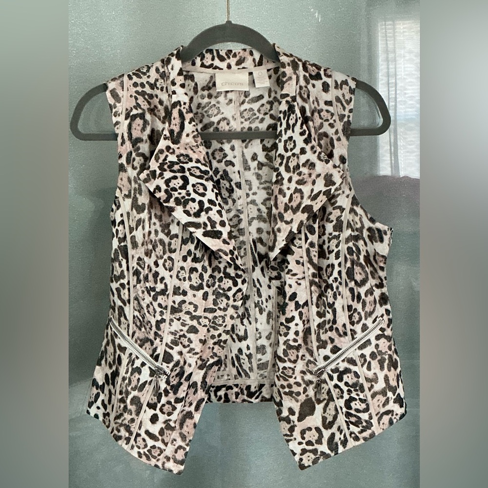 CHICO’S SUBTLE SHIMMER ANIMAL PRINT VEST